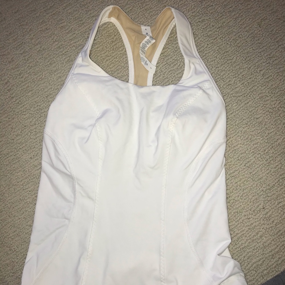 LULULEMON white tank top